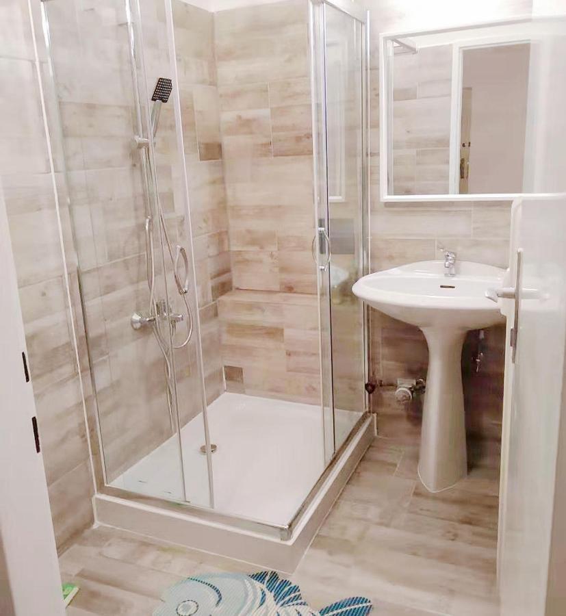 Nr 1 Apartment With 2 Balconies 3 Bedrooms Near Main Train Station Wenen Buitenkant foto